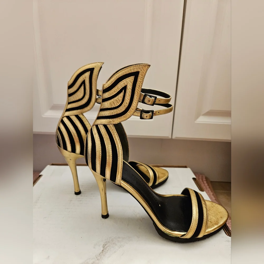 StellaLuna Gold Wings Leather Double Buckle Strap Heel Sandals - Picture 5 of 16